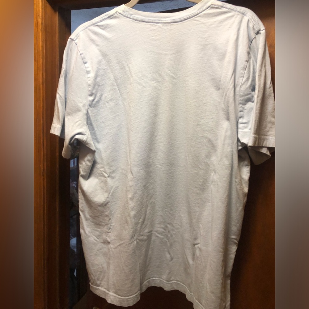 Parker Knoll t-shirt in baby blue. Size XL - Picture 3 of 5